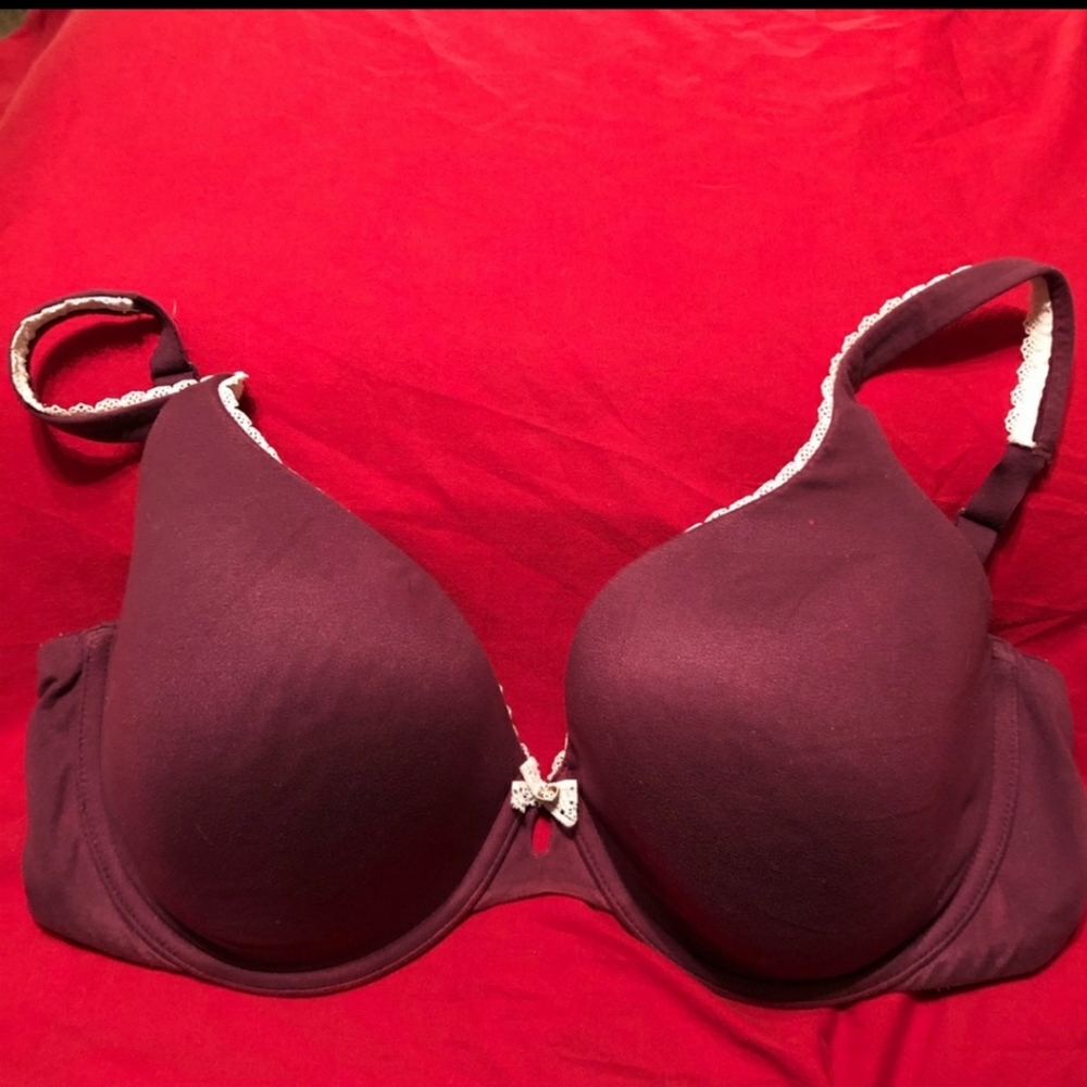34DDD Bra (Burgundy with lace trim)